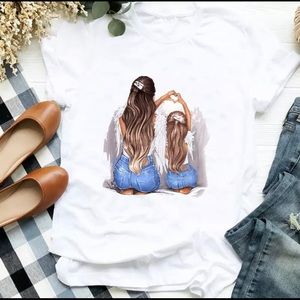 Mom daughter graphic T-shirt